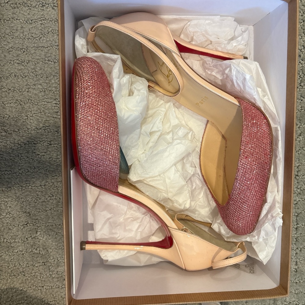 Elegant Pink Christian Louboutin (Red-Bottom) Heels